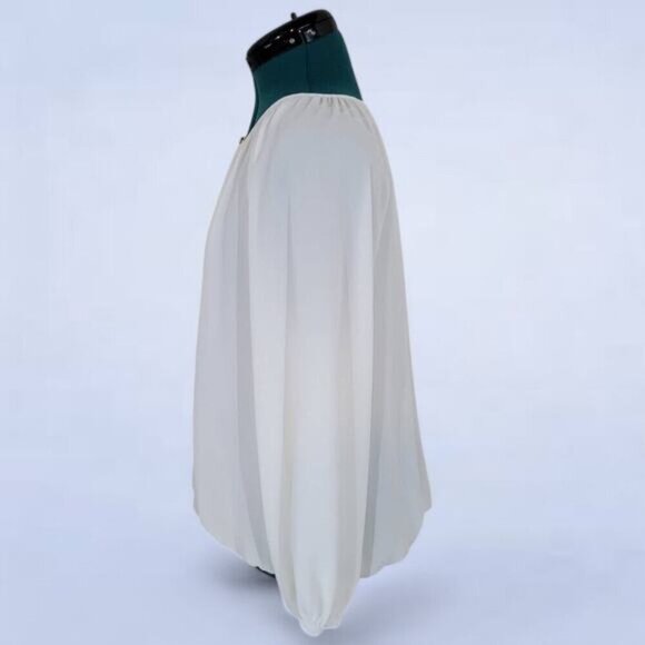 Vince Camuto White Blouse with Keyhole Neckline - Size Large‎ - Picture 2 of 7